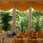Felshof - Weingut & Gaestehaus Hotel Sommerhausen