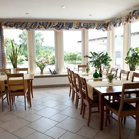 Felshof - Weingut & Gaestehaus Hotel
