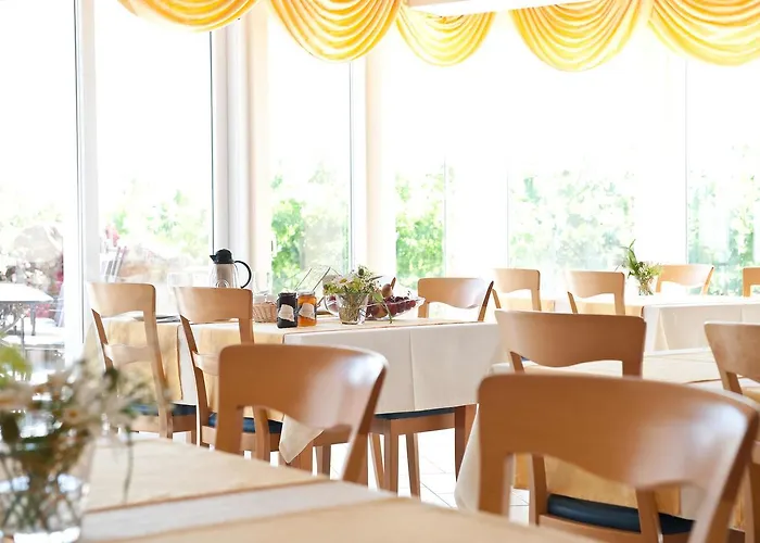 Felshof - Weingut&gästehaus 3* Sommerhausen